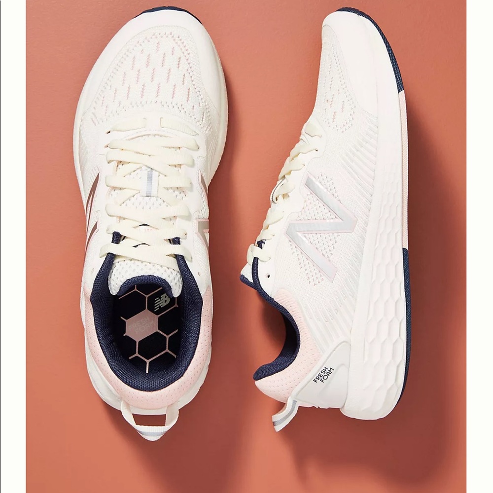 New Balance Fresh Foam Sneakers sz 8